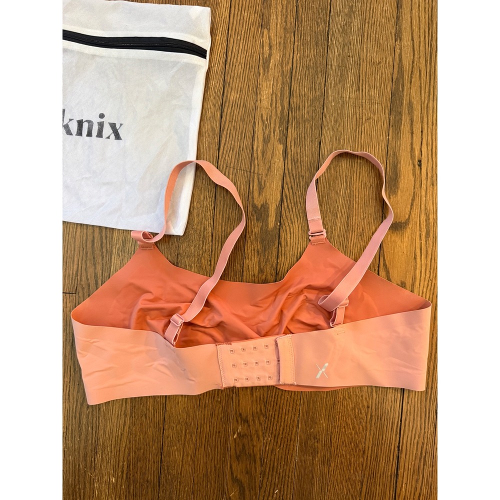 Knix Revolution Bra Coral Wireless Seamless Comfort Bra Size 3 with Wash Bag - Picture 3 of 4
